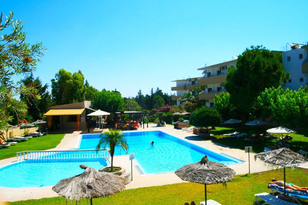 Achousa Hotel Фалираки Экстерьер фото