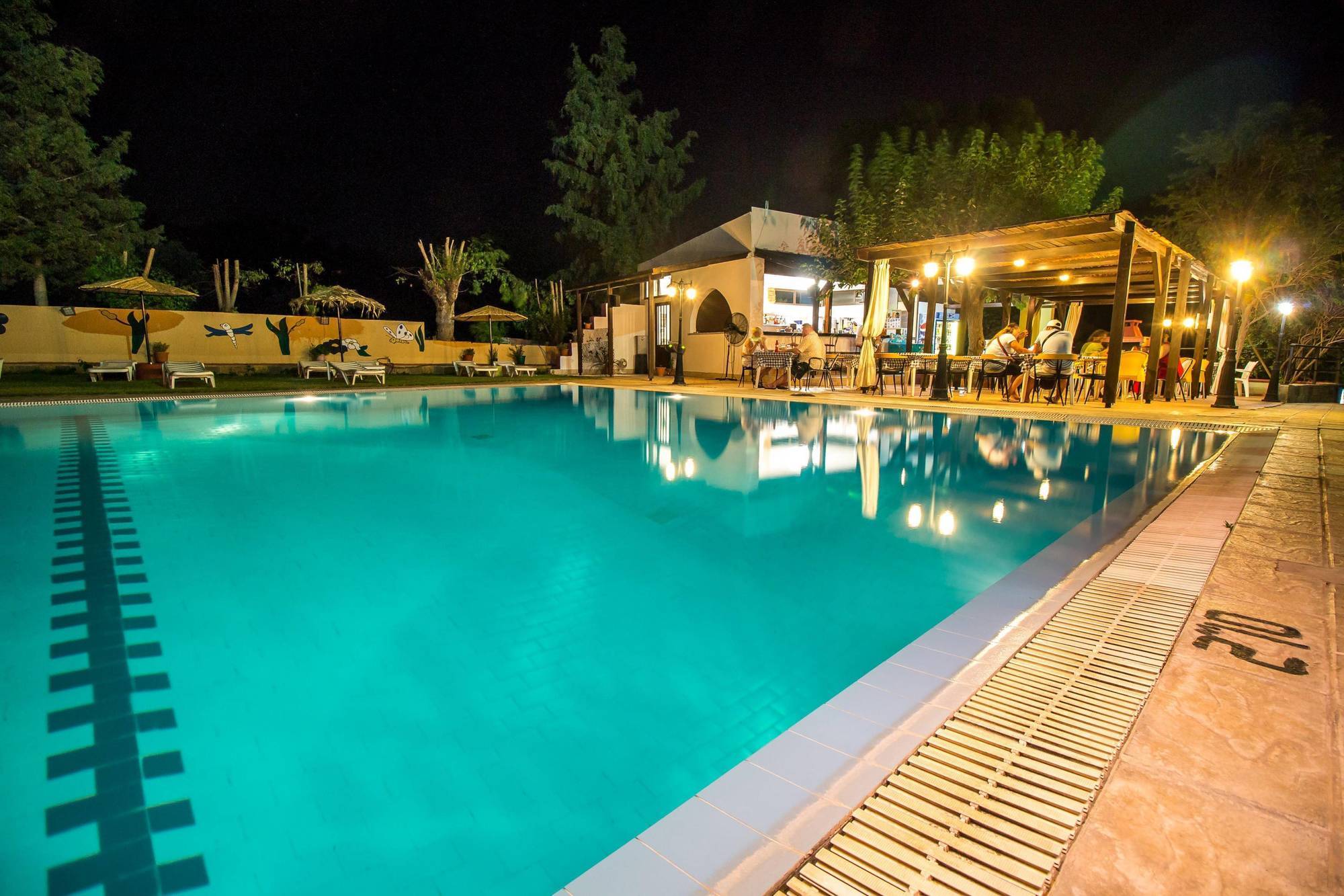 Achousa Hotel Фалираки Экстерьер фото